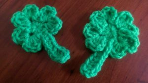 Shamrock, 3 leaf and 4 leaf clover pattern