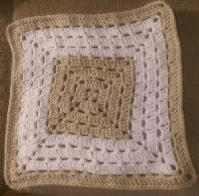Bernat From The Middle Baby Blanket Pattern