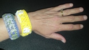 free crochet cotton bangle or bracelet pattern